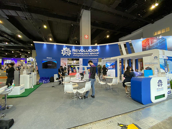 Revolucion @ Metaltech 2022@ MITEC-4