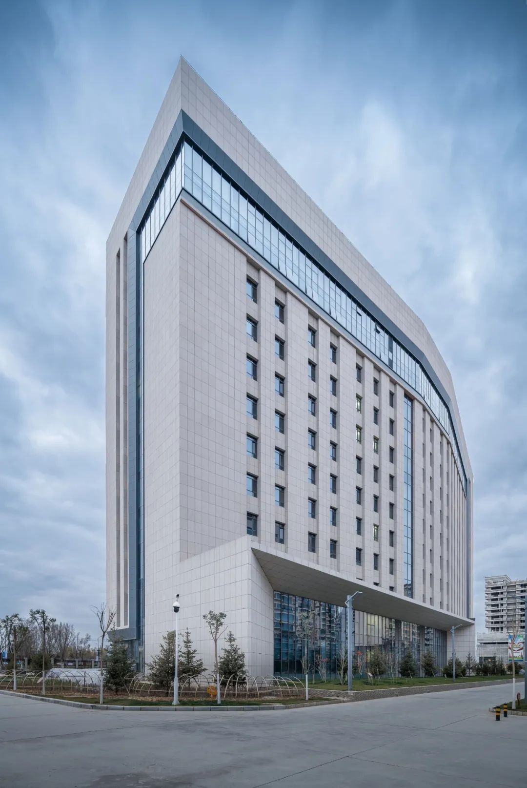 兰州新区“引大入秦”供水管理中心 | 丝带之舞-21