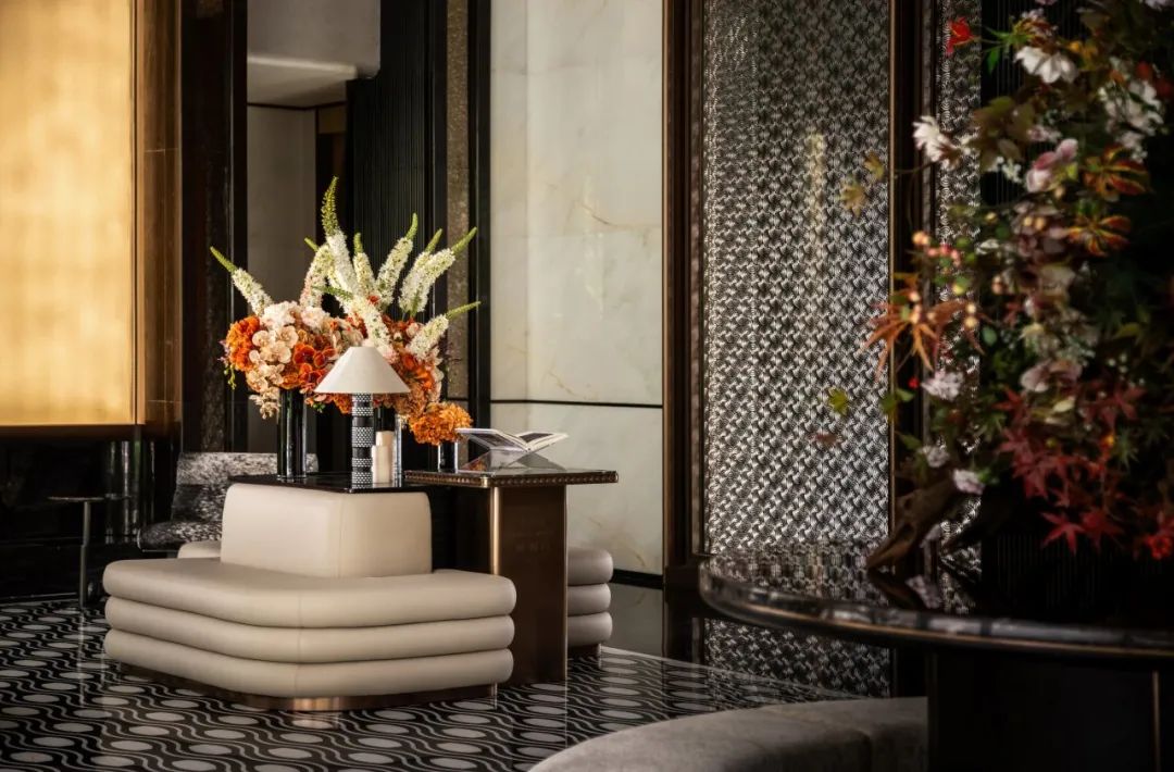 首发·AKASA万界设计x界外创意丨绿城宇诚·丽澜轩，流动的都市岛屿-11