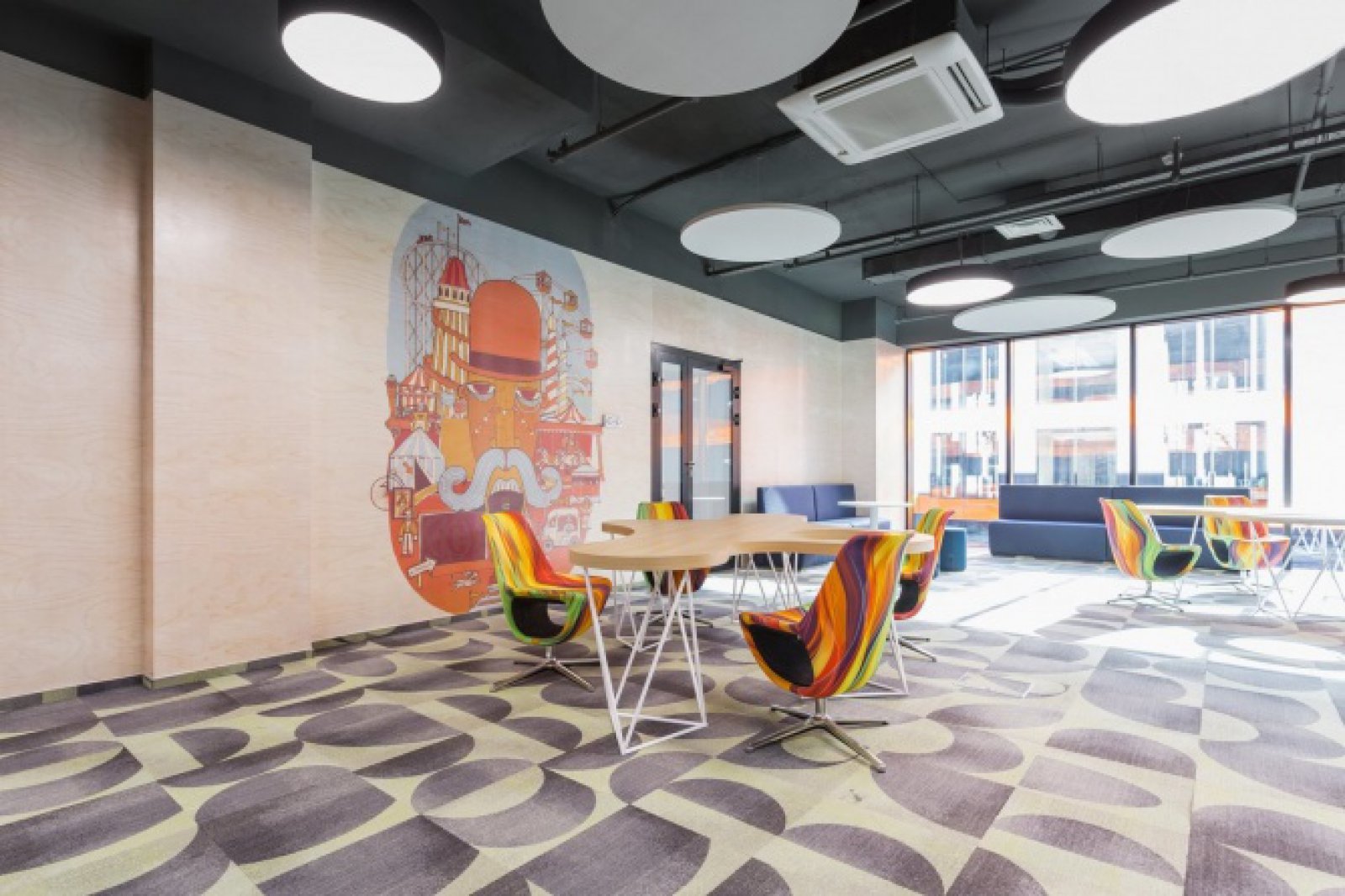 莫斯科联邦储蓄银行办公室-4