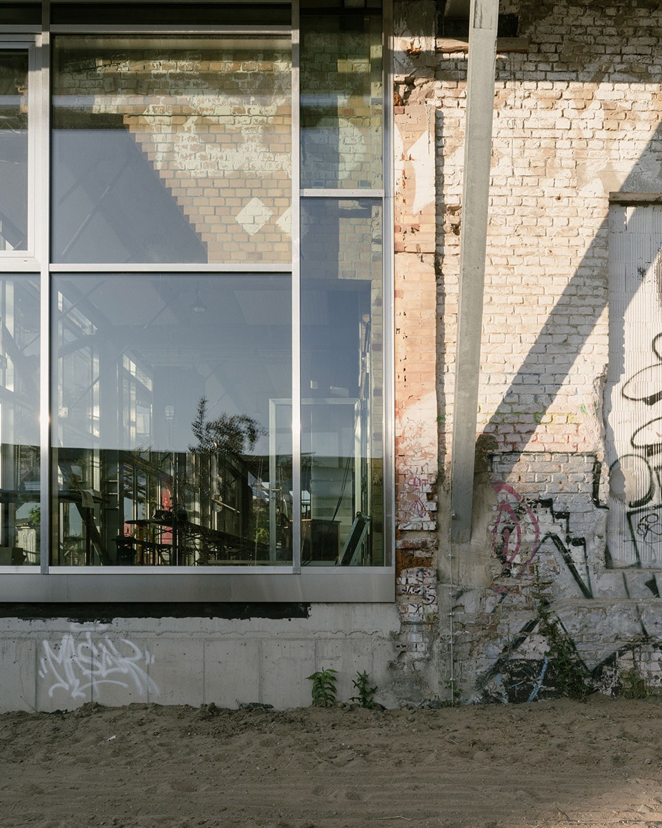 柏林ZKU艺术与城市学中心改造丨德国丨Peter Grundmann Architekten-20