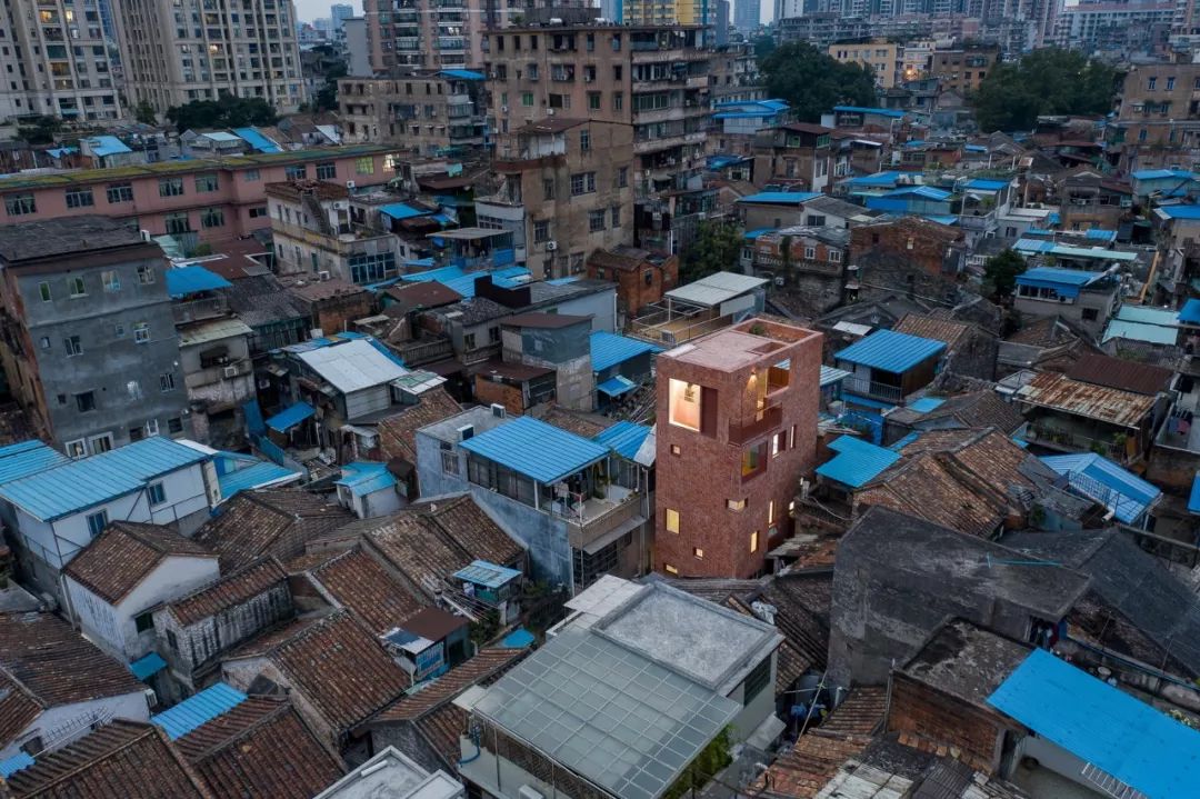 羊城漫游，体验土楼公舍与紫泥堂创意园的别样魅力-5