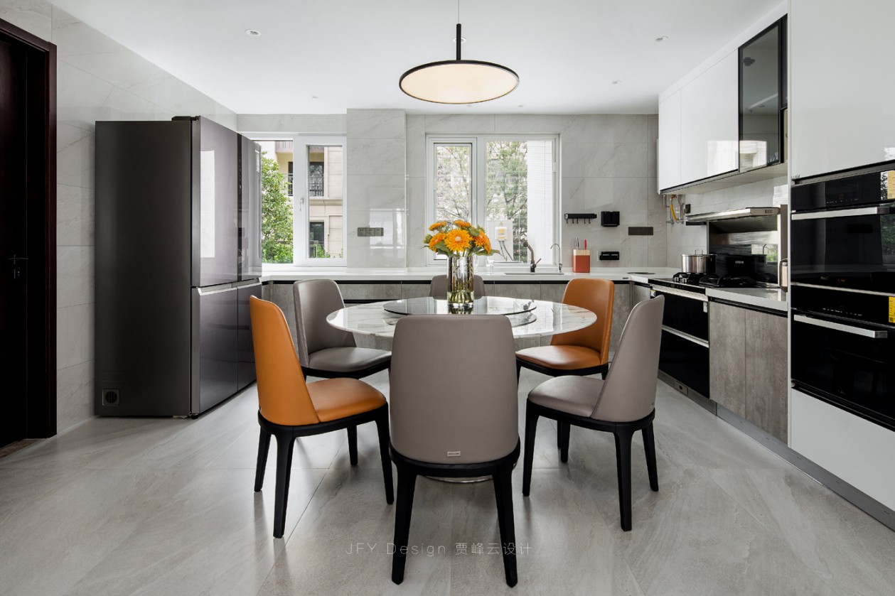 贾峰云打造“秋如画”私家叠墅,艺术生活空间典范-22