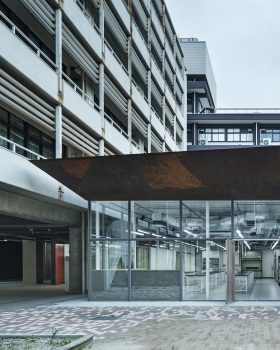 大阪市立大学工学部实验室丨日本大阪丨Katsuhiro Miyamoto,Akito Yamaguchi