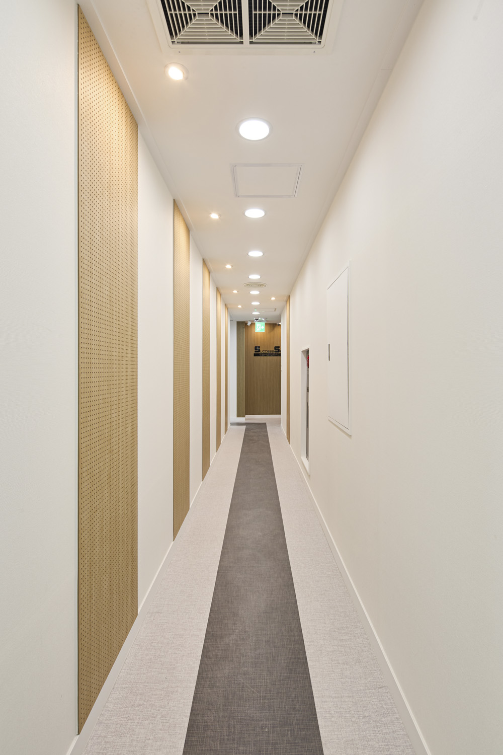 100 平极简共享办公空间设计-18