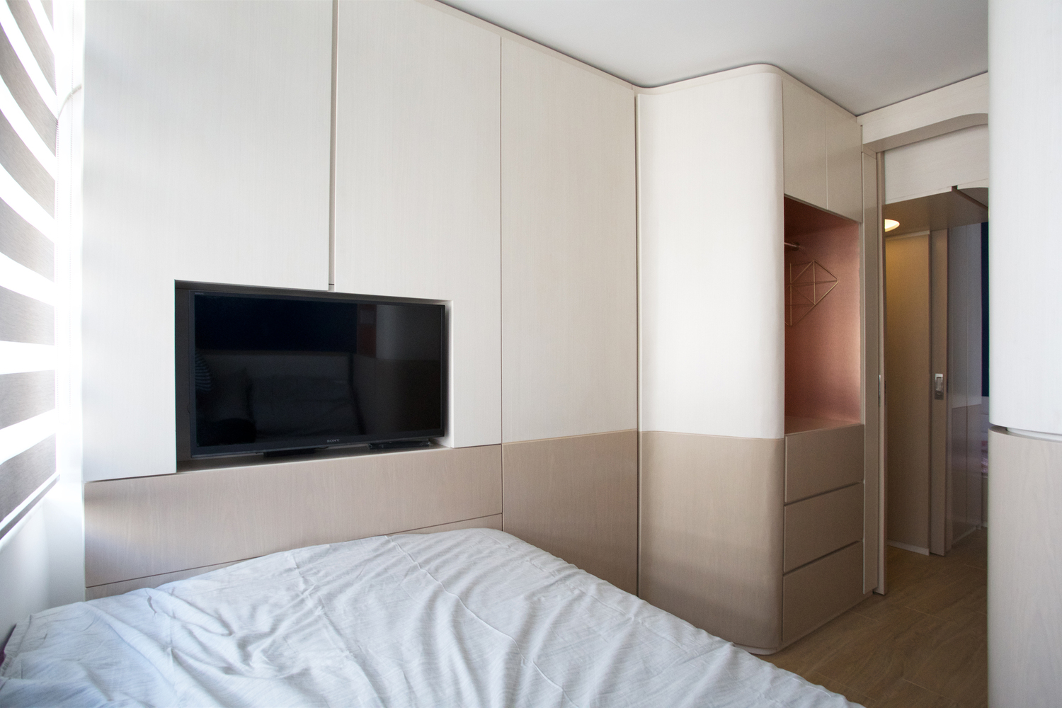 Arc Village Studio  Sim-80