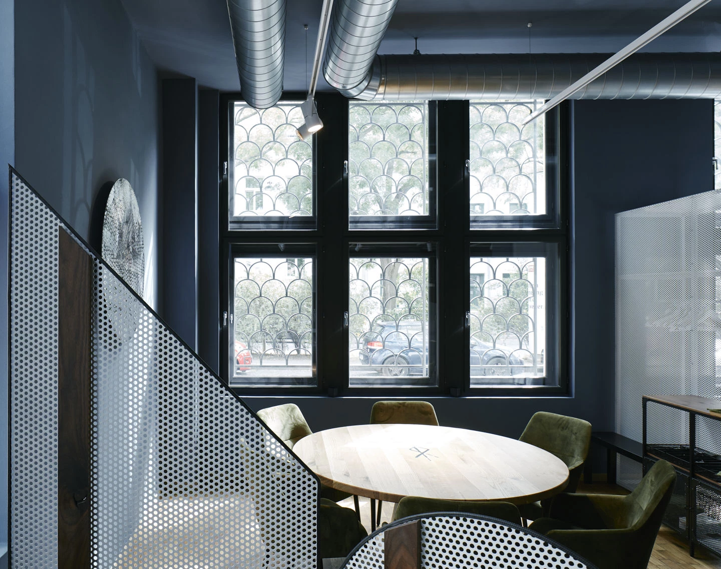 维也纳复古工业风餐厅 | Herzig | BÜRO KLK 设计-14