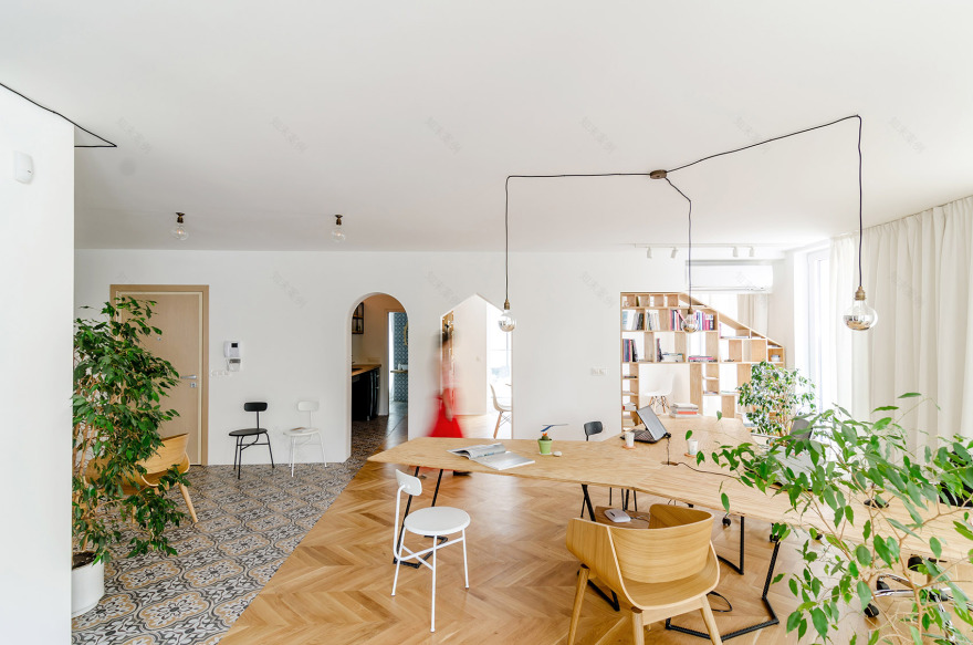 另一处空间,设计师工作室,保加利亚 / Another Studio-11