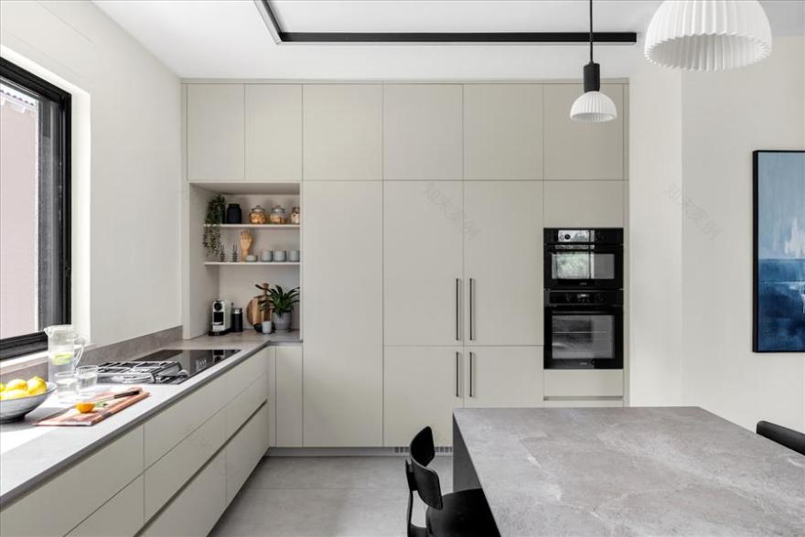 将建筑改造成住宅:基布兹私人住宅设计丨以色列丨home lifting工作室,维塔尔·弗里·施尔顿,米卡·阿尔特-25