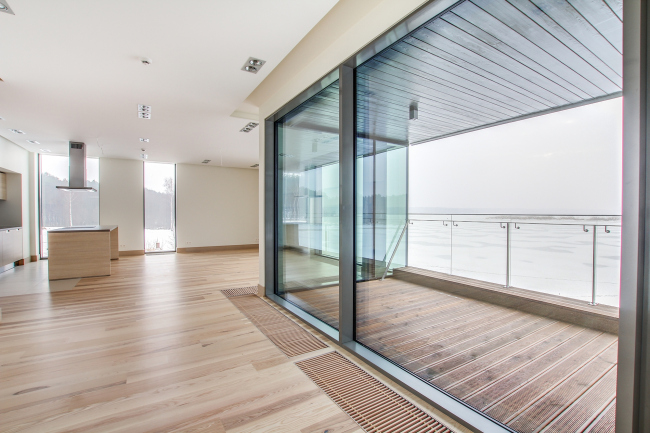 丨拉脱维亚丨AB3D-76