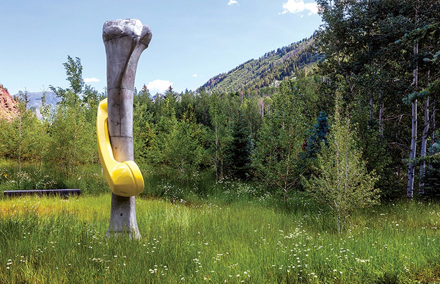 Steel House Perched on the Edge of a Beautiful Canyon in Colorado-27