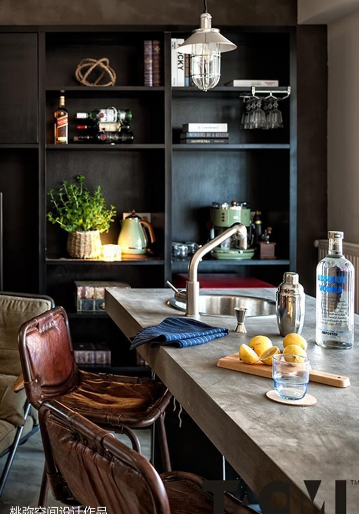 桃弥设计 | 工业风平层住宅,灵活布局与复古元素完美融合-21