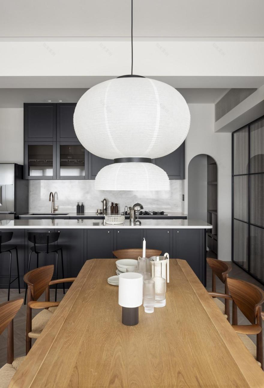 极简公寓遇上高级灰丨甘纳设计-11