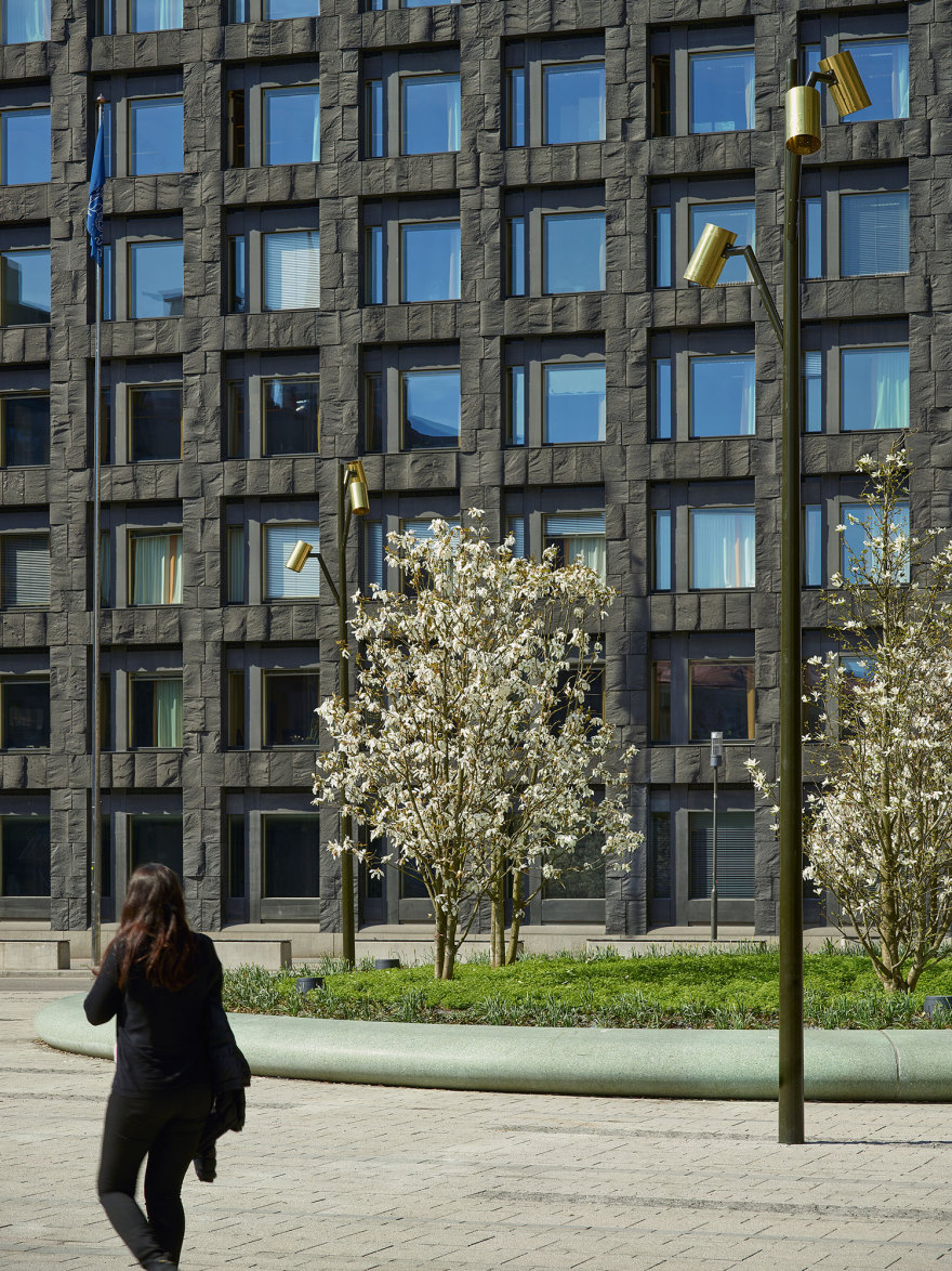 瑞典斯德哥尔摩 Brunkebergstorg 广场景观设计-23