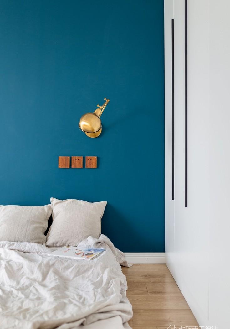 “哈尔的移动城堡”儿童房 | 旧屋新生,颠覆居住想象-32