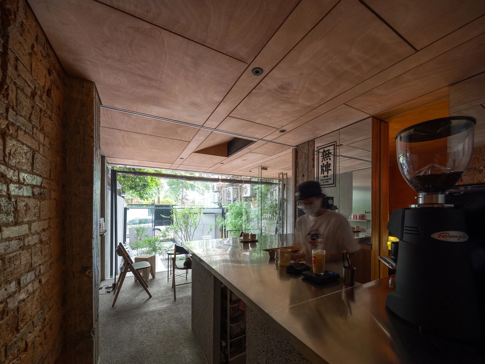 模糊室内与花园的边界 椿 氹边建筑-21