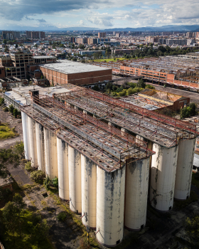 Bavaria:Ruinas Modernas（巴伐利亚:现代废墟）丨哥伦比亚