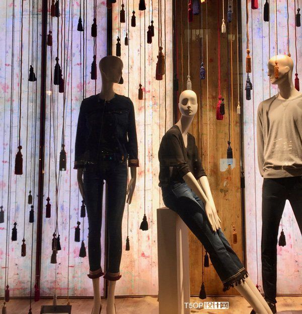 2017年9月伦敦街边秋冬季橱窗设计-65