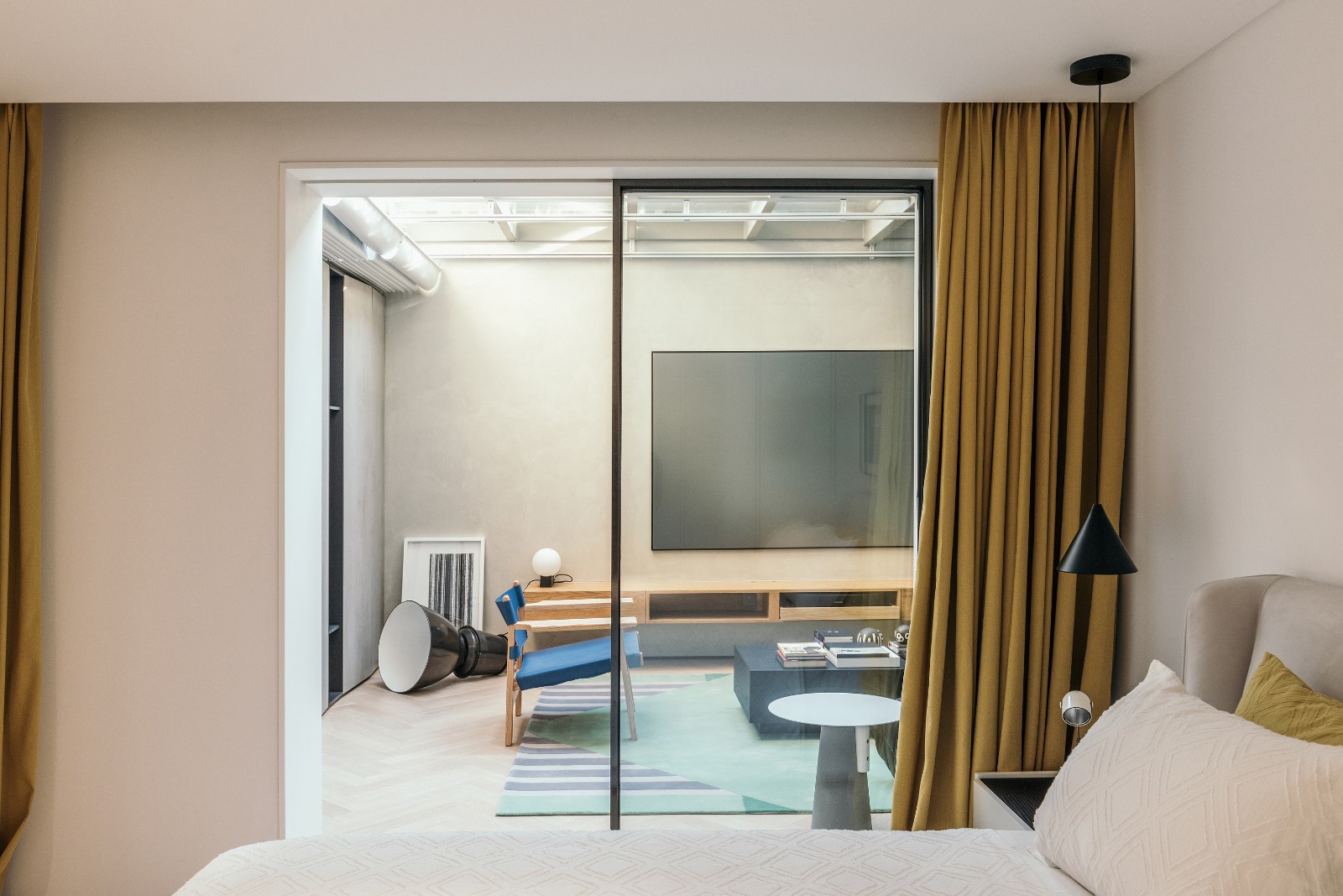 杨宅 · 含风设计下的自由多元生活空间-34