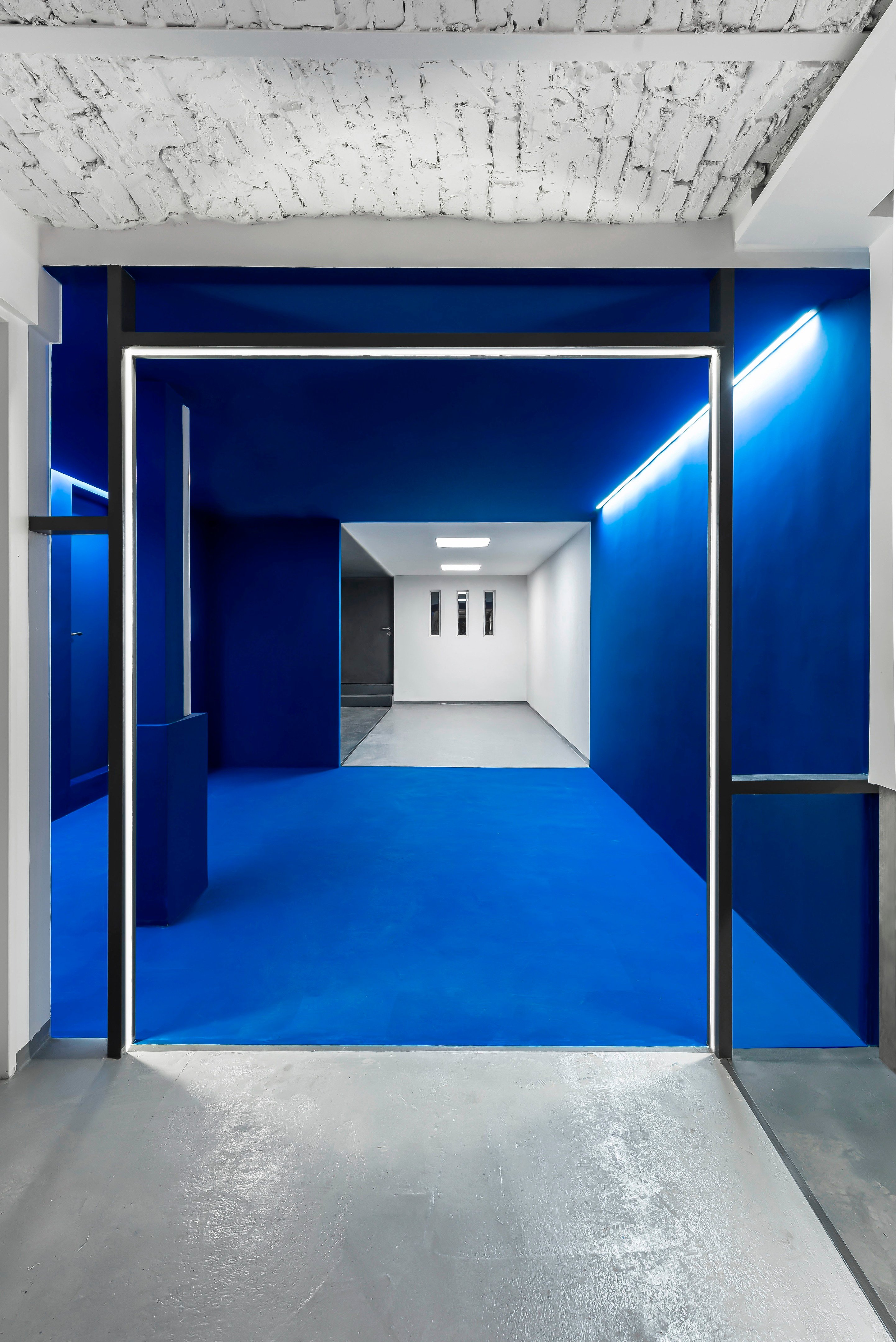 蓝色立方体办公室丨伊朗德黑兰-33