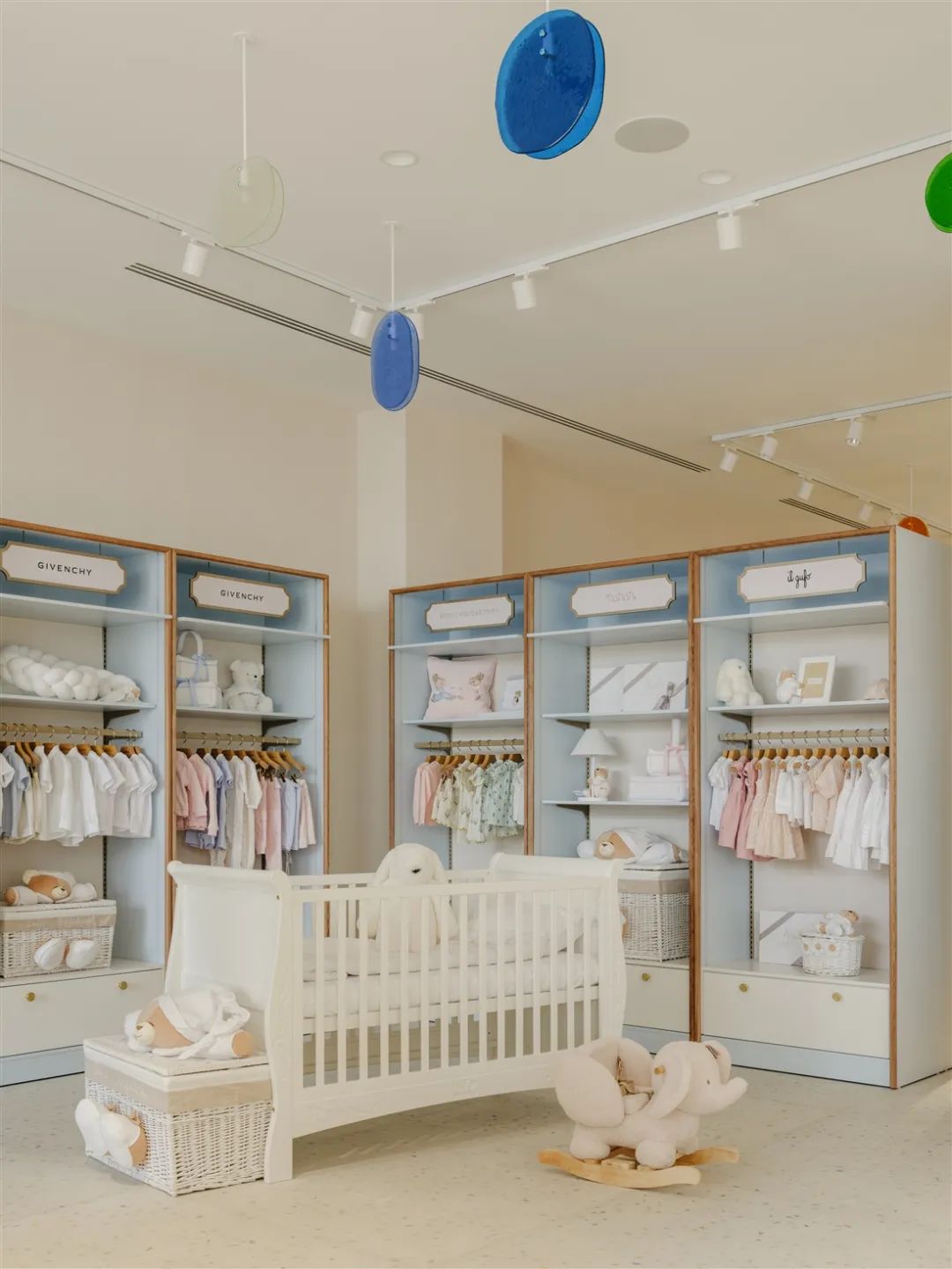 WISTERIA儿童概念店丨俄罗斯莫斯科丨阿里安娜·艾哈迈德（Ariana Ahmad）-21