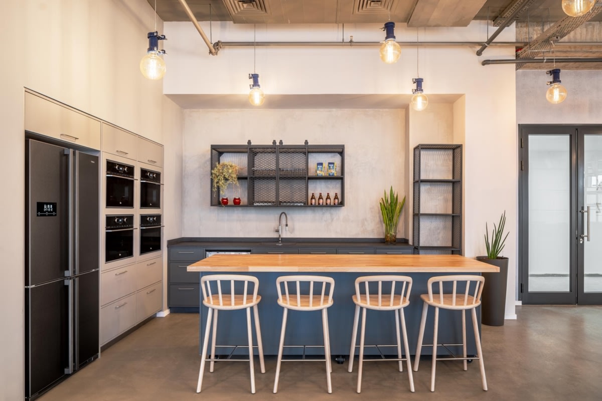 以色列 Krausz·Mueller 办公室 · 自然生长之美-15