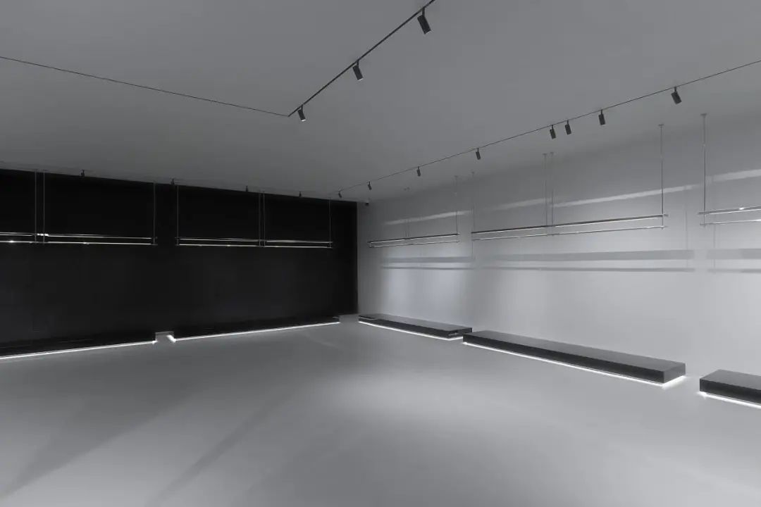 MEAT MARKET 国际奢侈品买手店丨中国杭州丨楊偉建築空間設計事務所-27