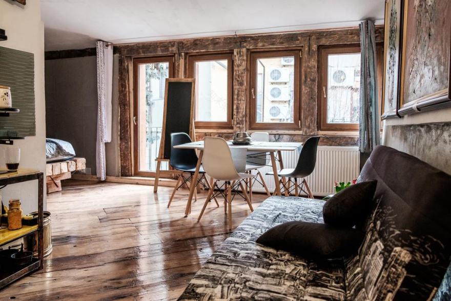 克卢日市中心一公寓的波西米亚风装修丨罗马尼亚-10