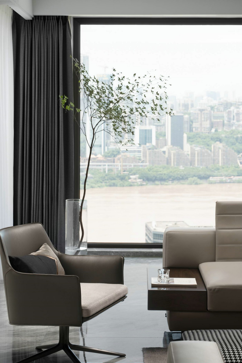 重庆260㎡意式极简风叠墅-20