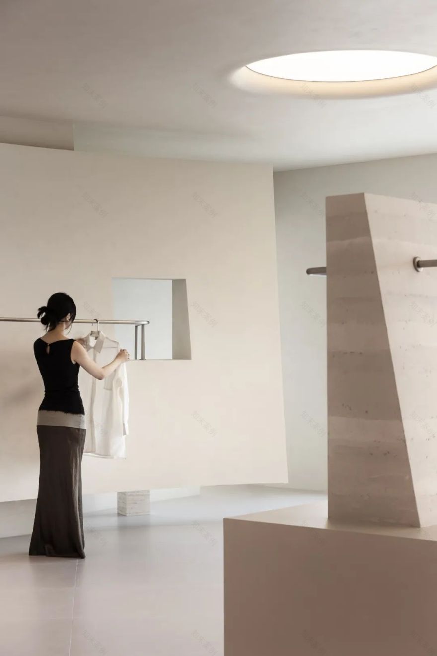 BAIQIUJIE 服装艺术空间丨中国杭州丨杭州时上建筑空间设计事务所-25