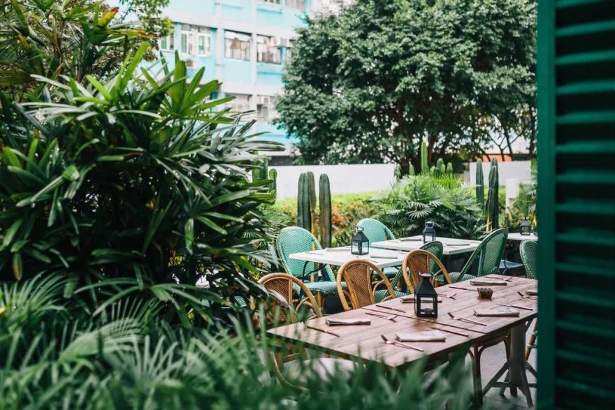 主题餐厅装修 | 坐上藤椅感受清新丛林-0