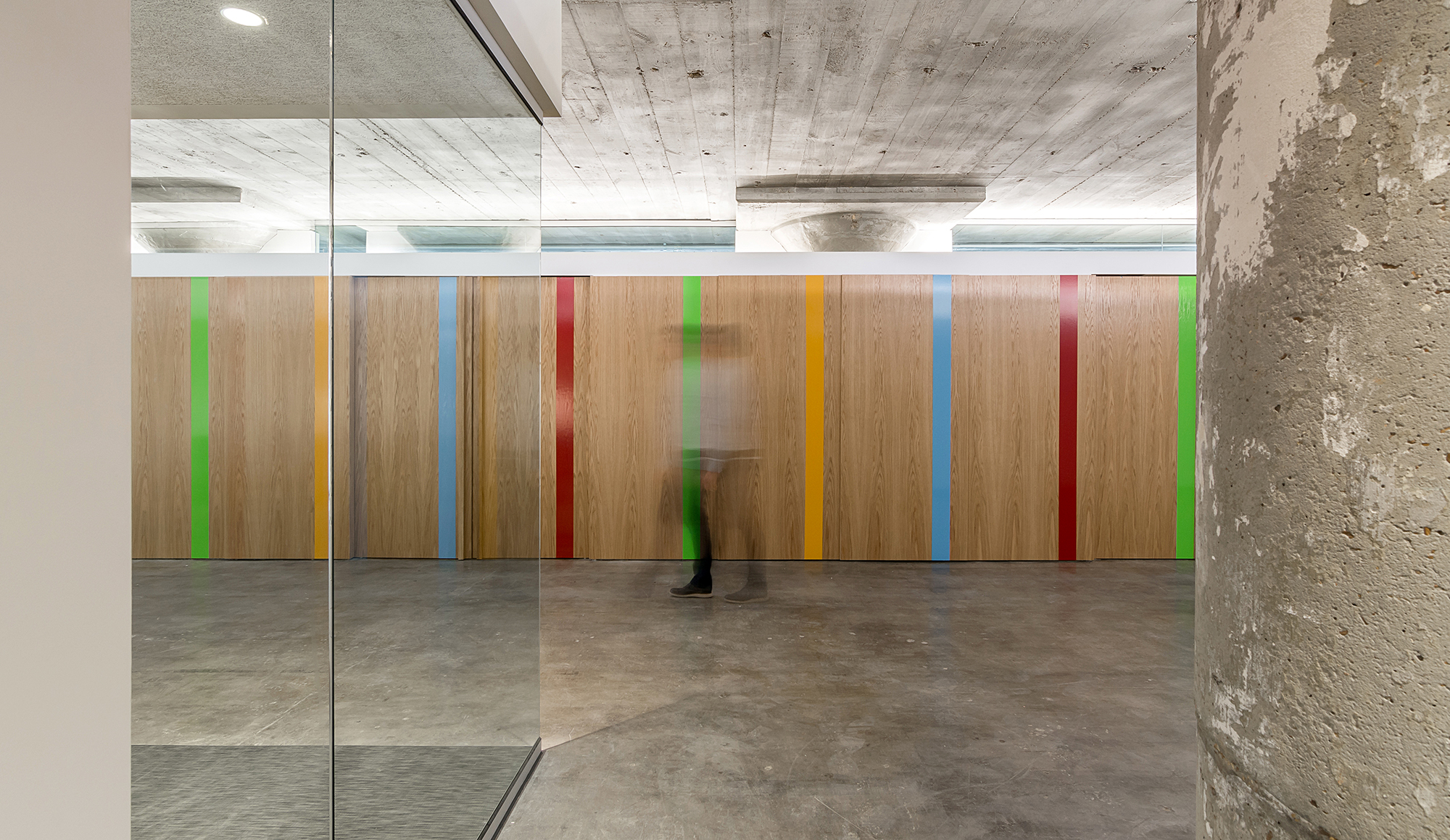 Memphis Teacher Residency | 温暖木质元素打造社区感教育空间-24