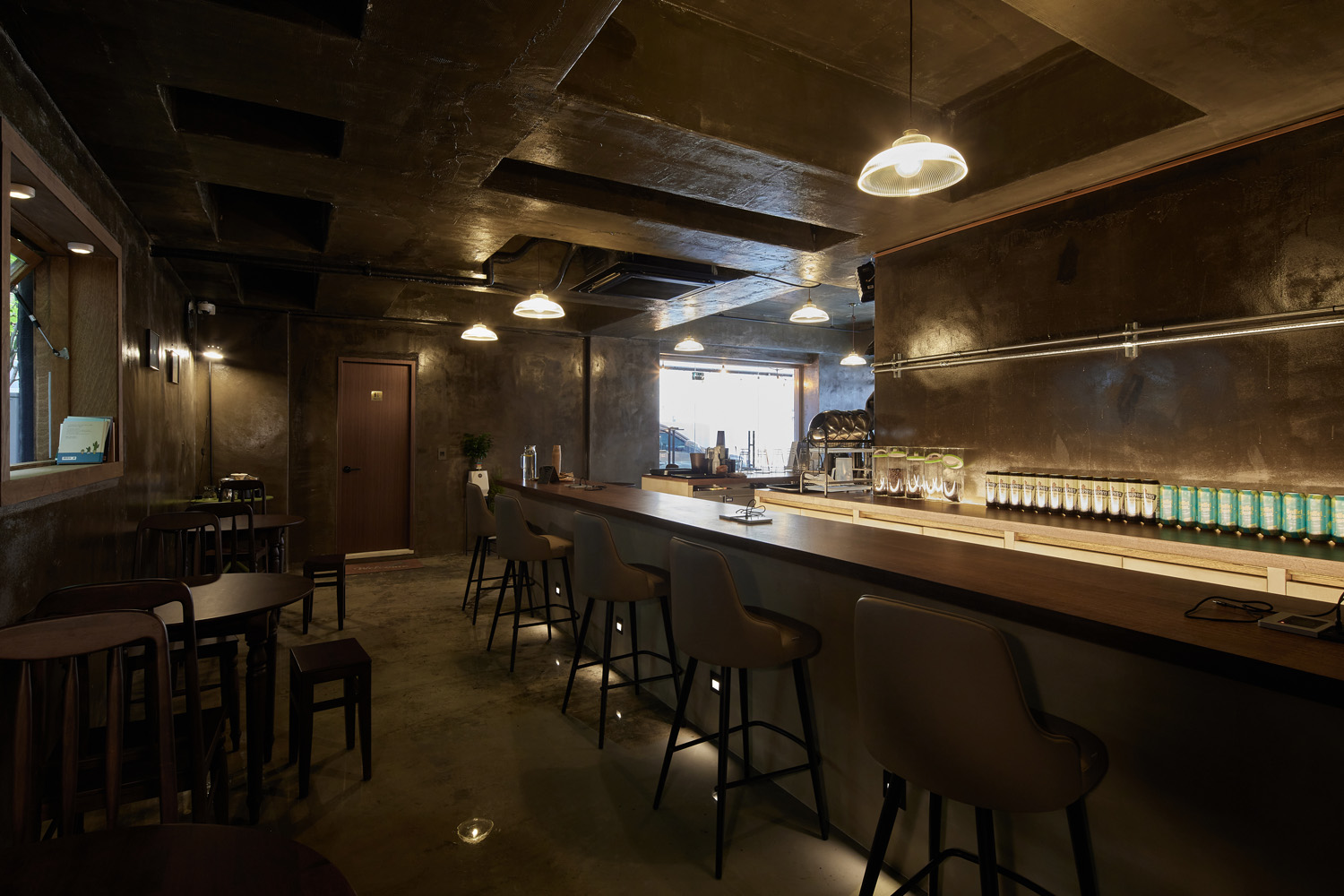 极简风格的 19 平手冲咖啡吧设计-10