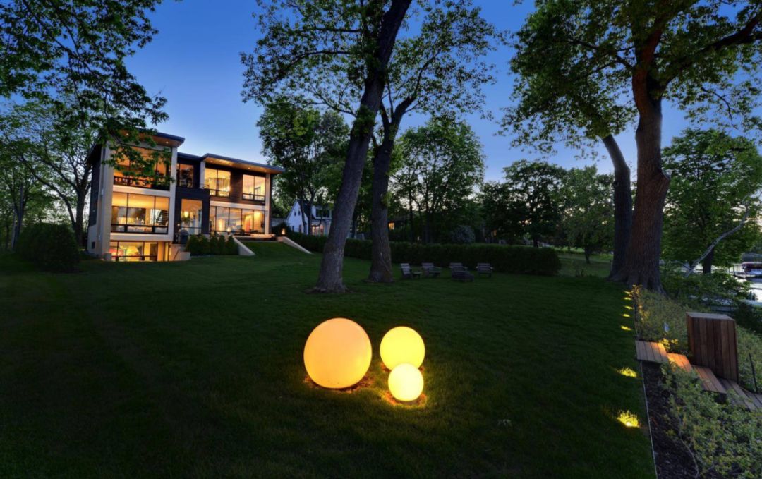 魔性照明点亮私家花园之美-18