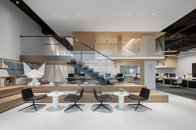 解构主义办公空间 | 自由与秩序的完美融合-27