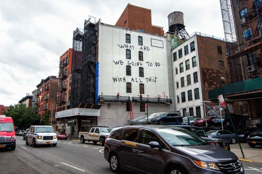 古驰与 Coco Capitán 的"艺术墙"风暴 | 营销也能成为艺术-9