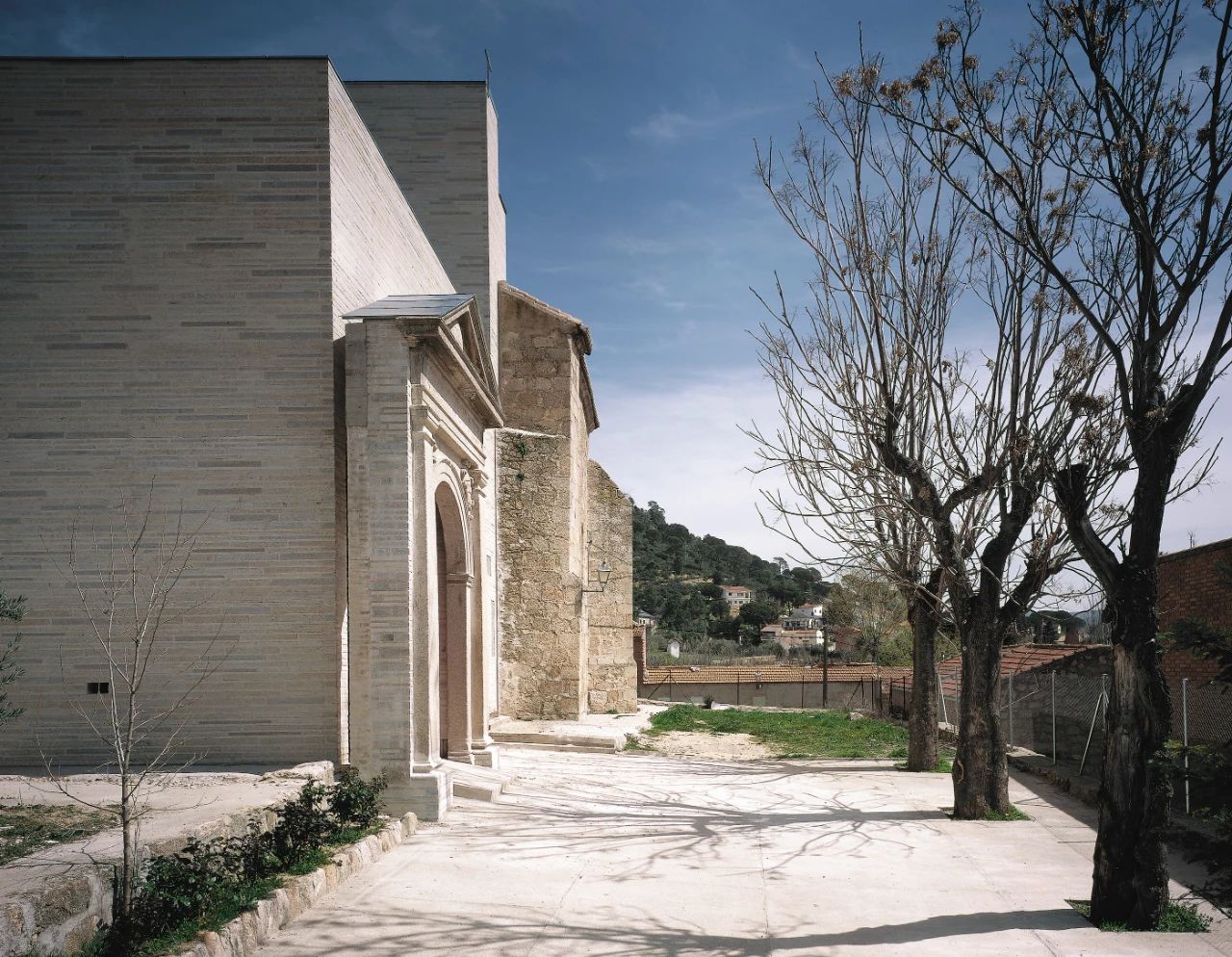 Iglesia de Valdemaqueda 教堂丨西班牙马德里丨José Ignacio Linazasoro-9