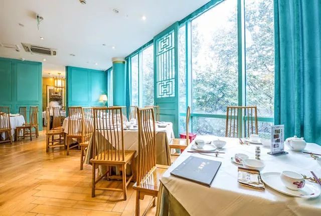 新国潮餐饮设计风靡上海,传统元素演绎现代美学-372