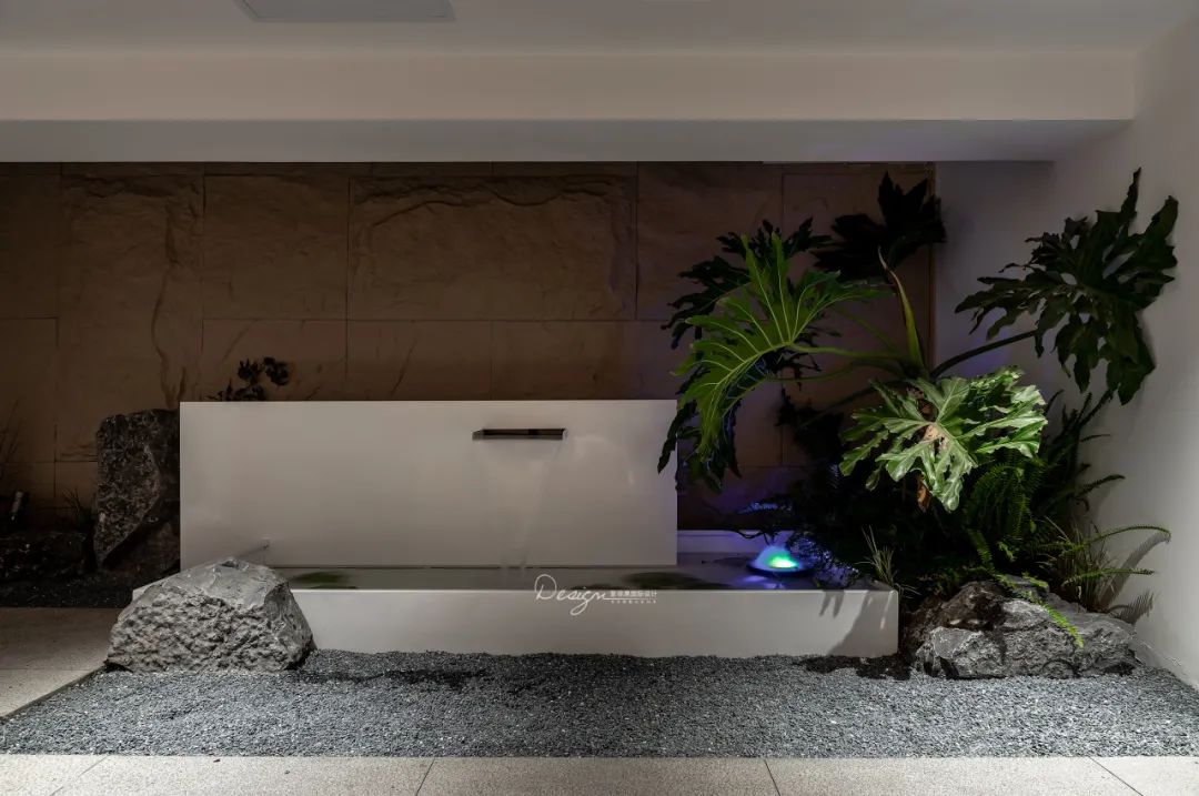 现代时尚的 280㎡小院私宅丨罗太翔,于倩-57