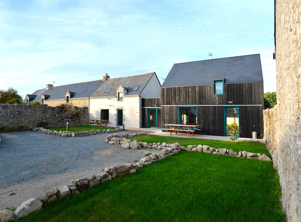 沼泽地住宅改造及可调节民宿扩建项目丨法国丨ATELIER LABAU-0