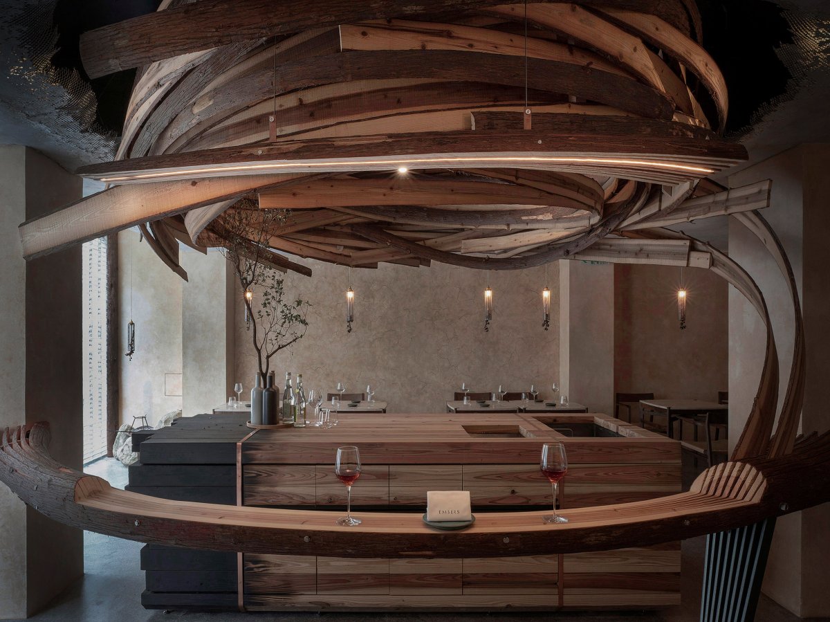 台北雪松木板“漩涡”餐厅-11