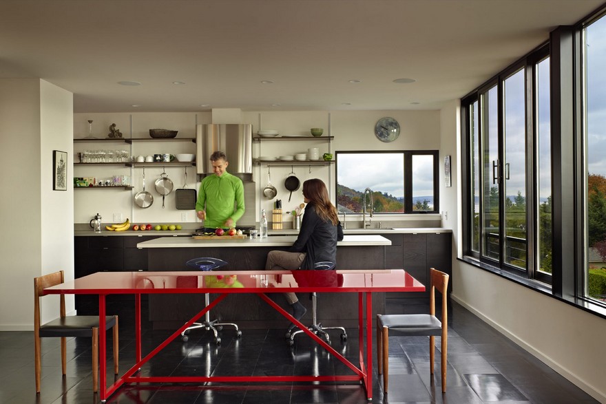 Cycle House in Seattle / Chadbourne   Doss Architects-14