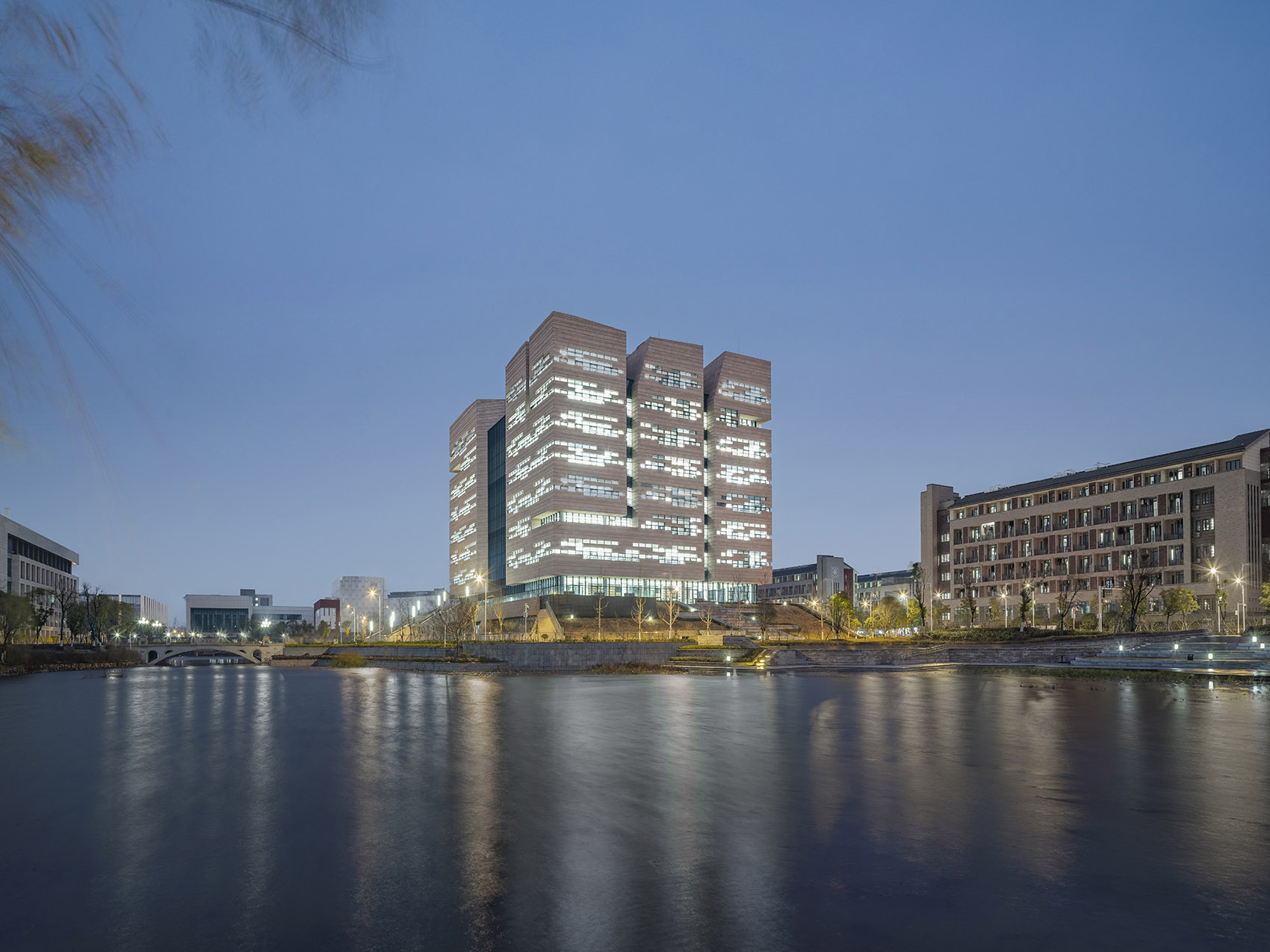 中国地质大学未来城新校区图书馆丨中国武汉丨同济大学建筑设计研究院-33