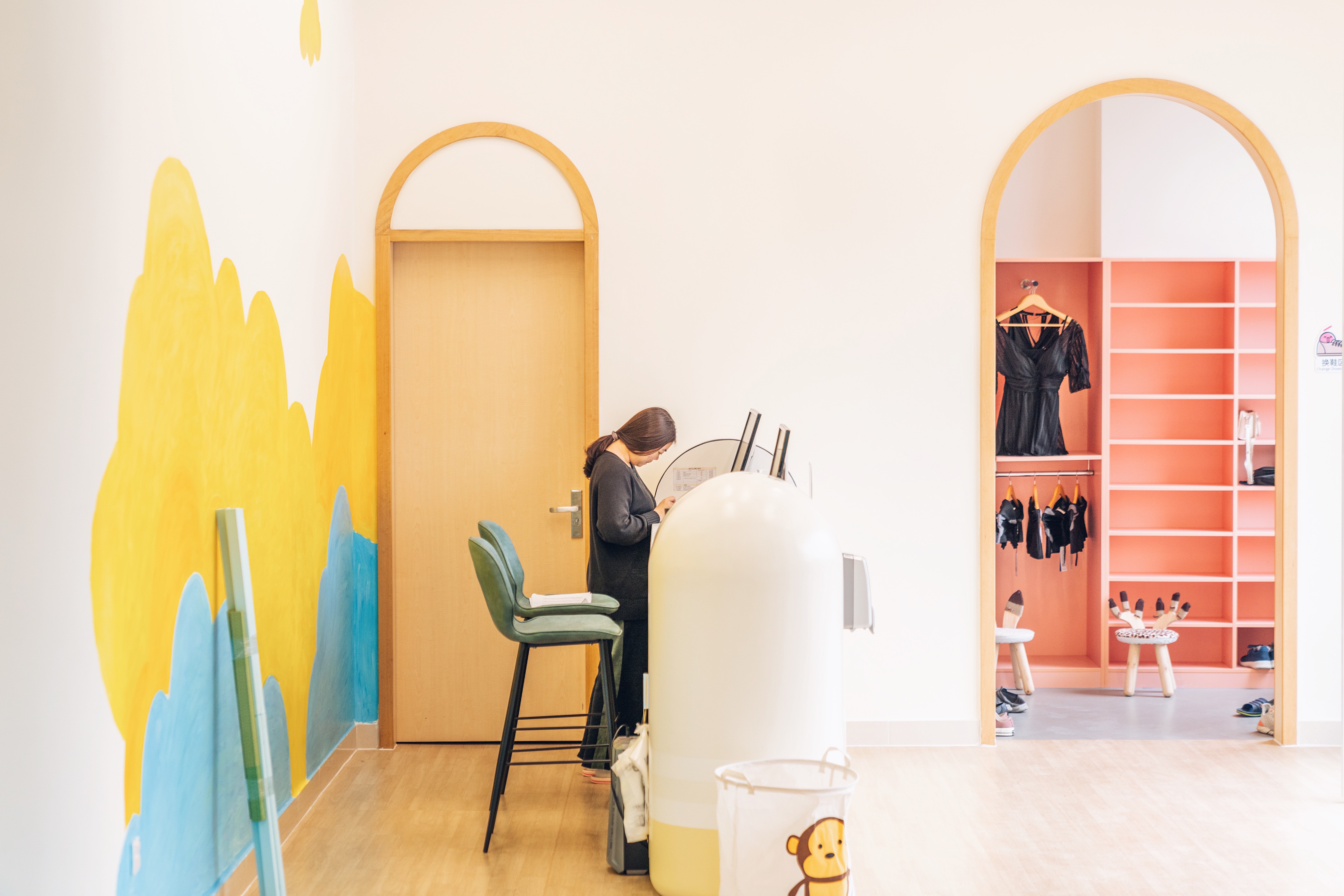 吐泡泡亲子游泳俱乐部广州白云店设计案例丨中国广州丨意匠工作室-13