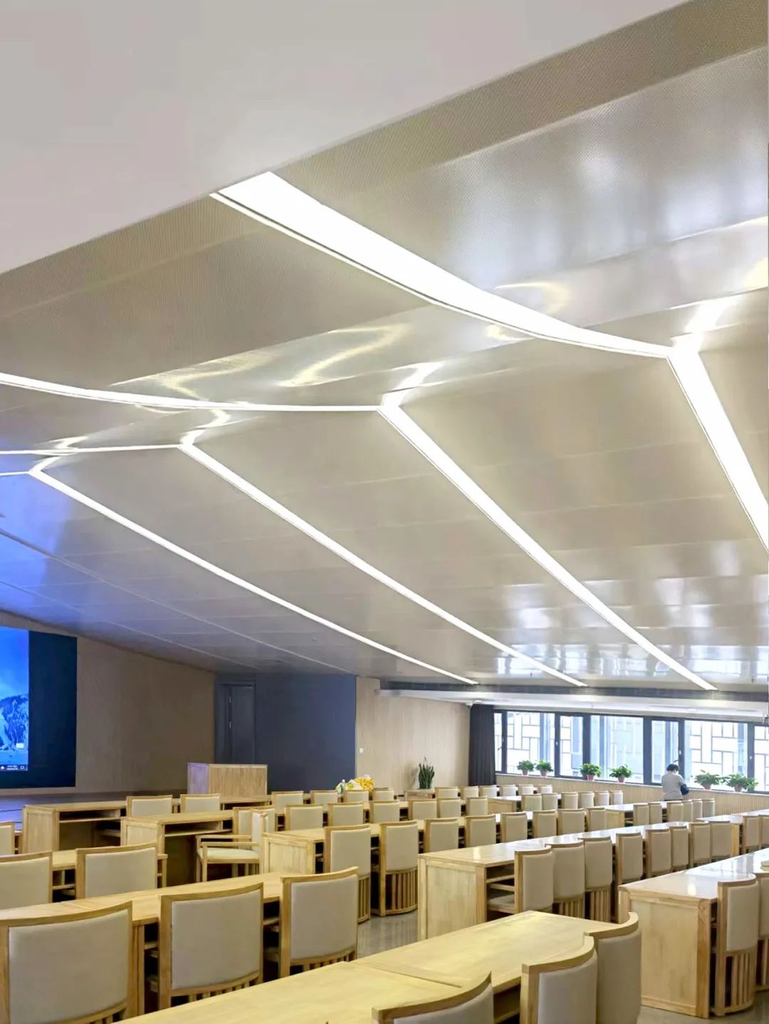 中国江南水乡文化博物馆(杭州市临平博物馆)丨中国杭州丨杭州滨江长河街道江虹路 735 号 1 幢-37