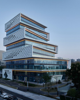 智慧网谷管委会大楼，杭州 / 中国联合工程有限公司