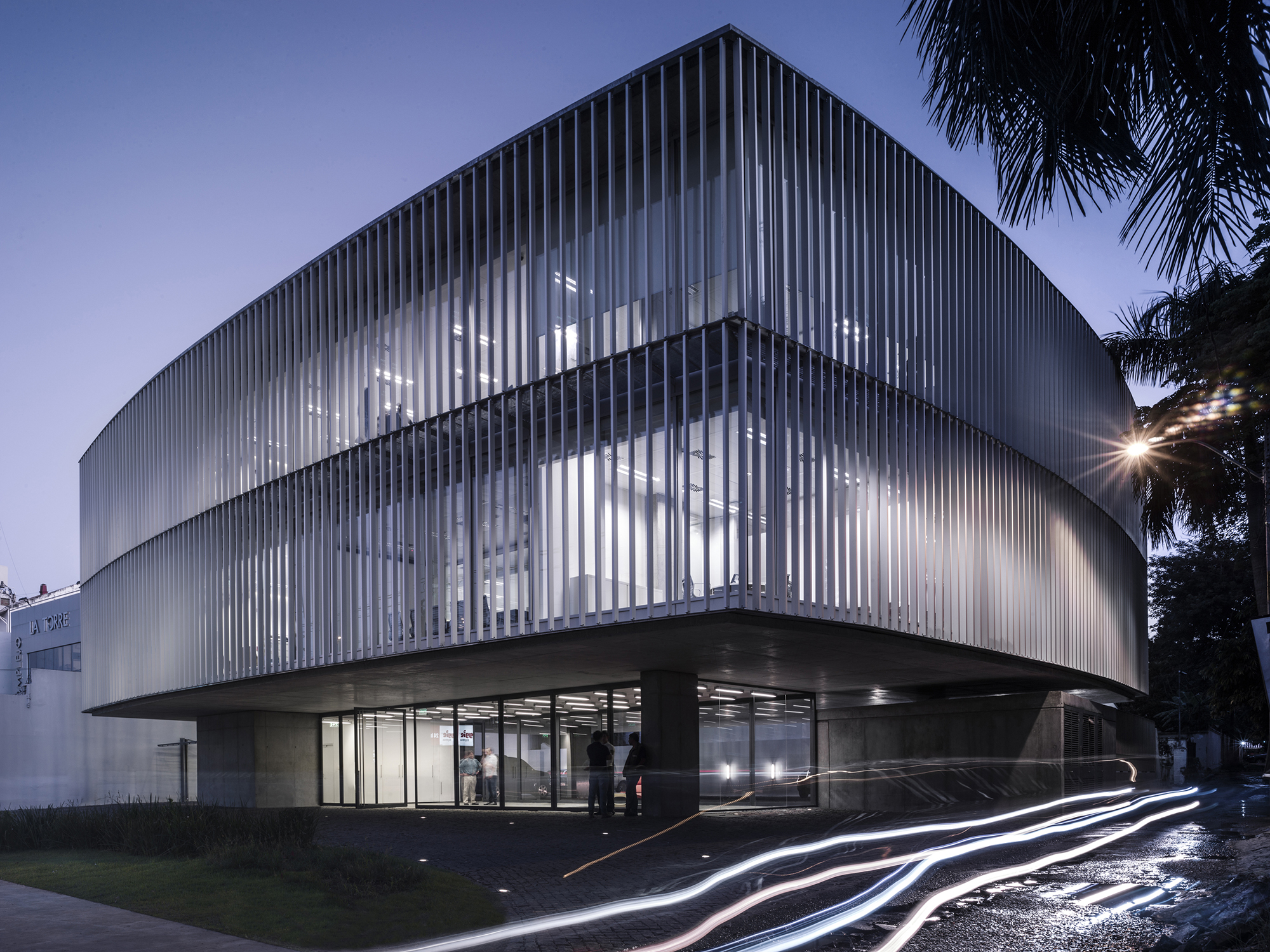 彪马能源巴拉圭总部-14