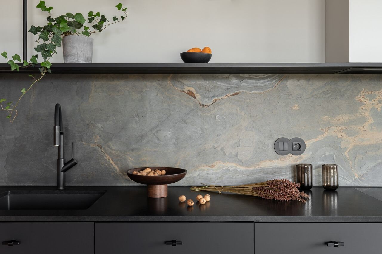 格但斯克造船厂附近45平工业极简风空间设计丨波兰格但斯克丨Noomi studio（创始人Anna Burzyńska）-50