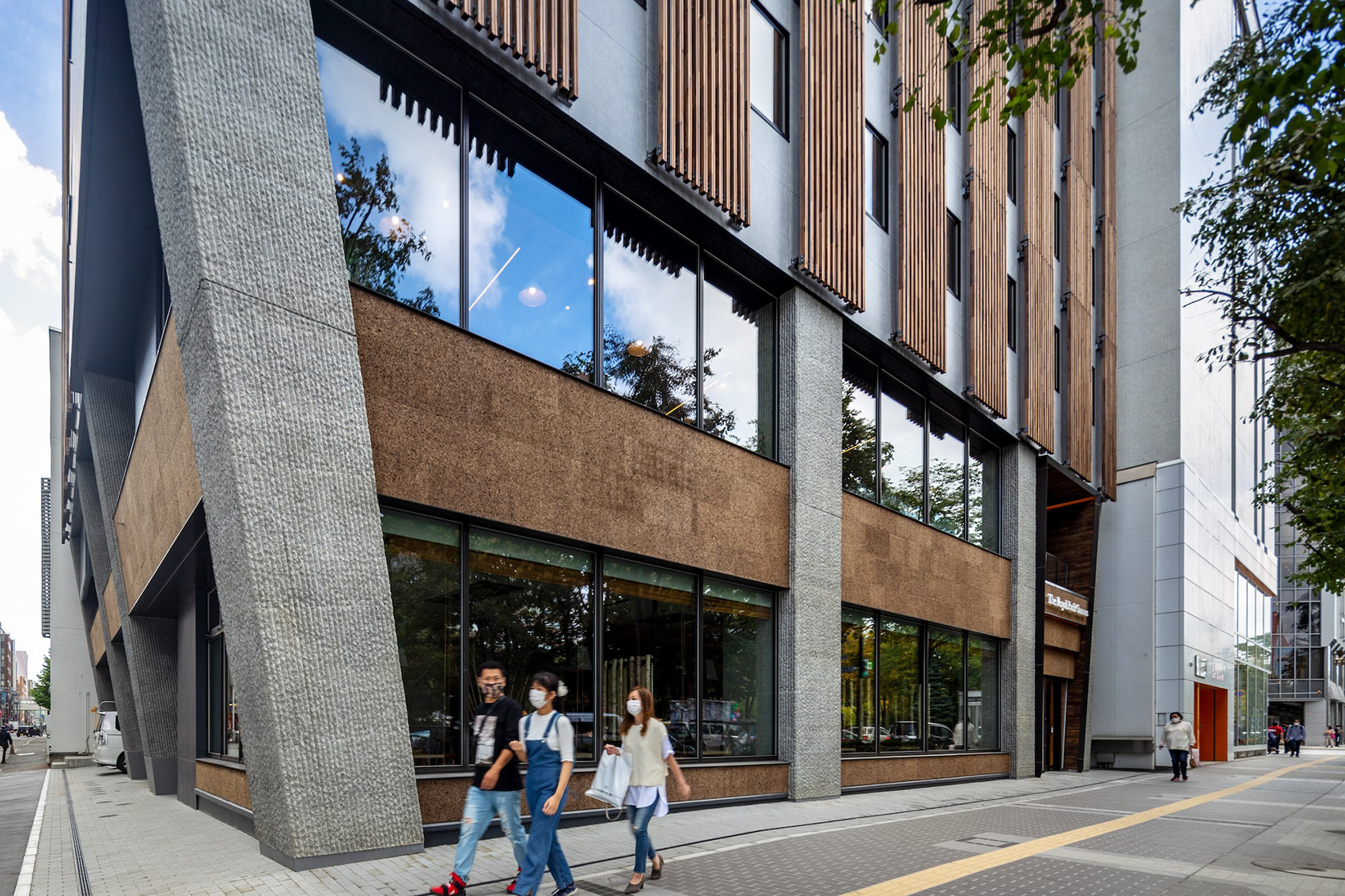 日本札幌大通公园皇家花园康瓦斯酒店丨三菱地所设计-11