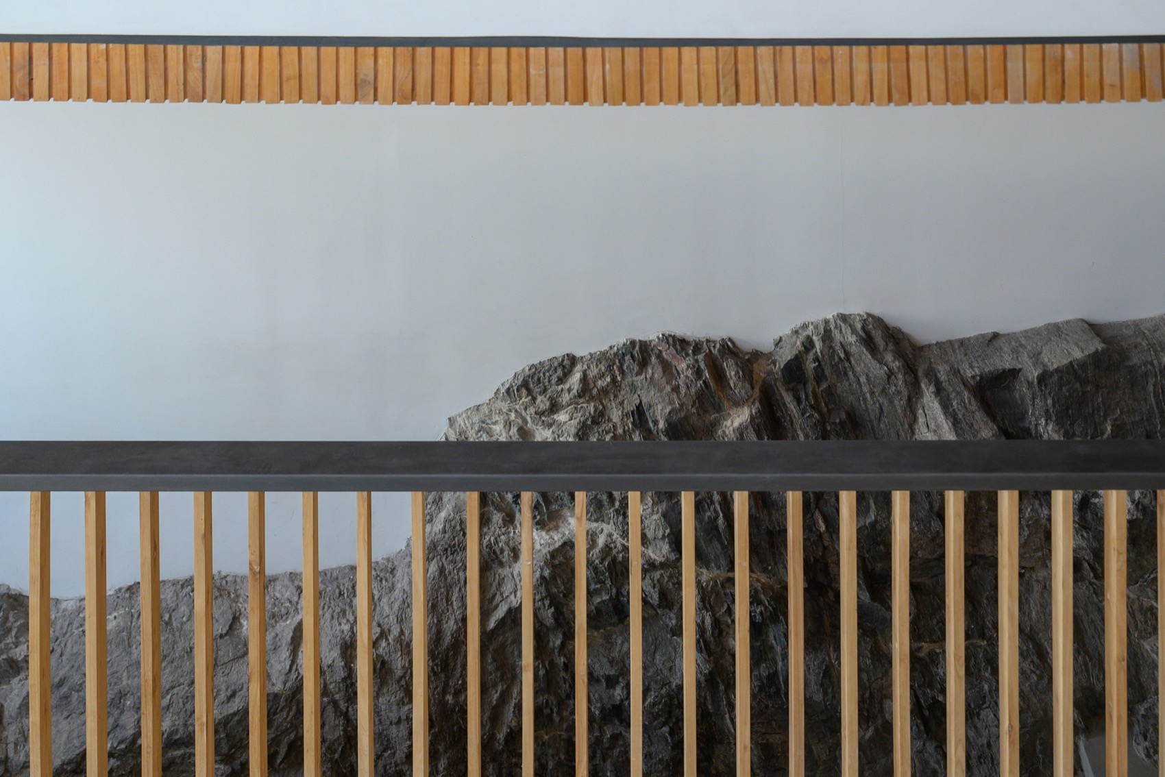 岩石中的住宅丨西班牙丨Arq. Christian Schlatter-45